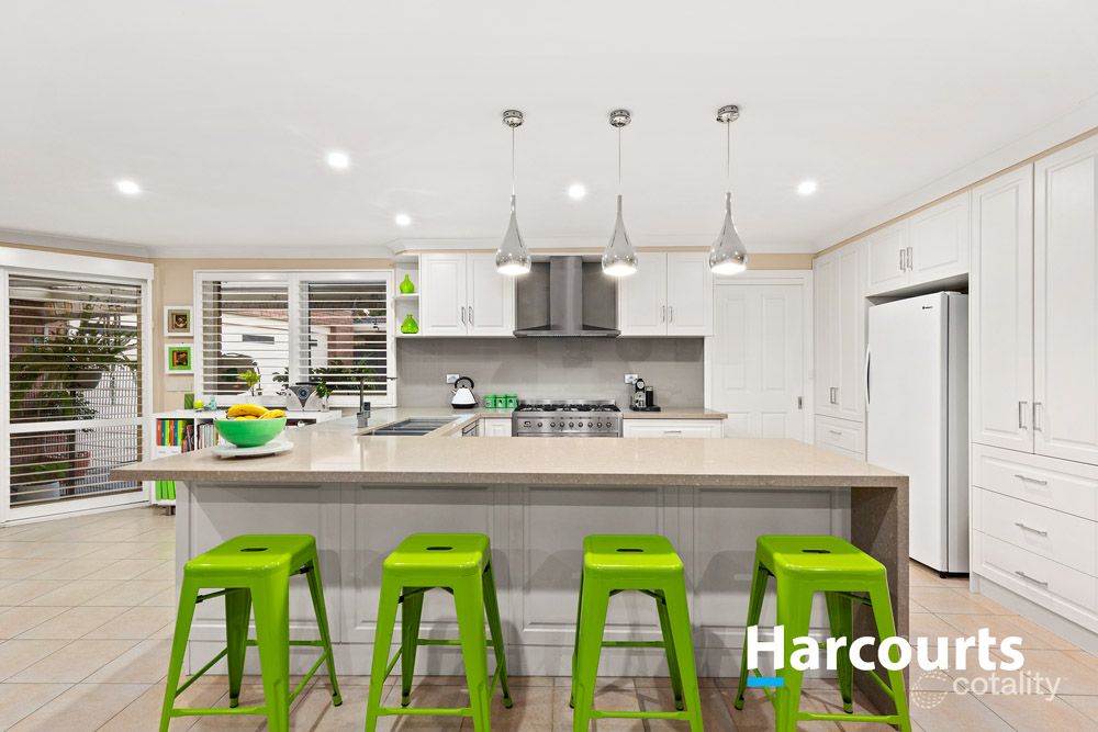 3 Chiswick Ct, Wantirna, VIC 3152