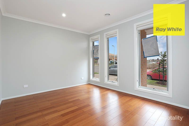 4 Bleecker Way, Point Cook, VIC 3030