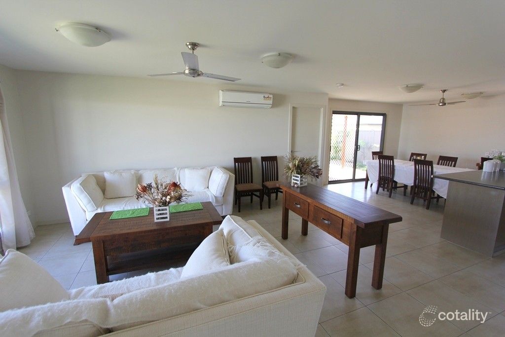 1/16 Lakeside Dr, Emerald, QLD 4720