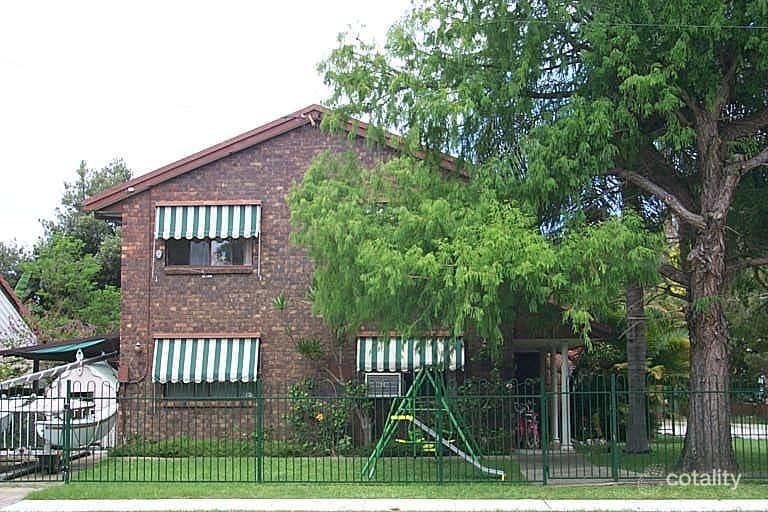 4/413 Bayview St, Paradise Point, QLD 4216