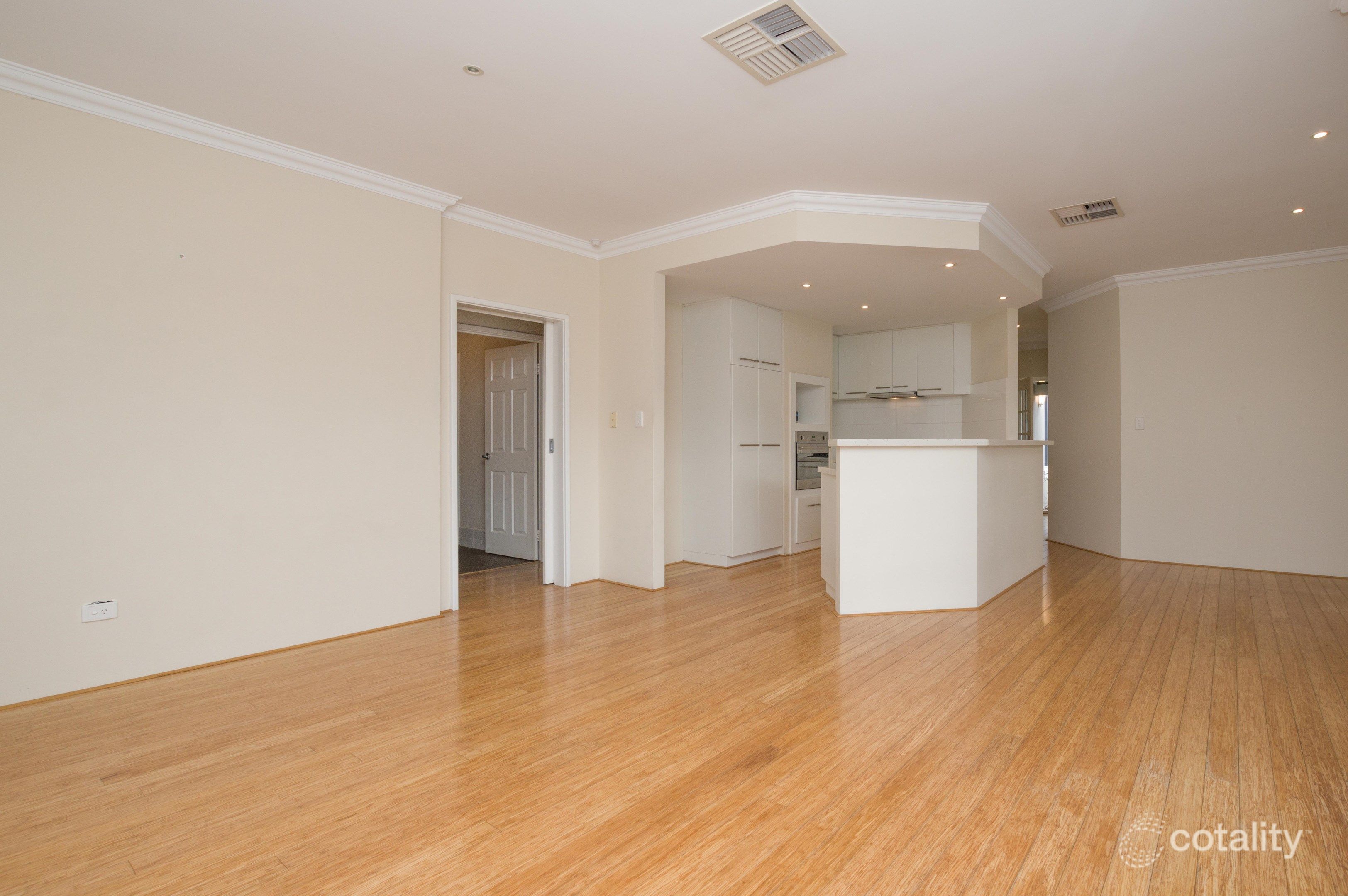 18b Fermaner St, Karrinyup, WA 6018