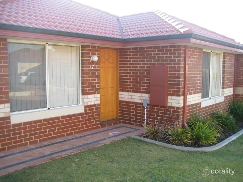 7/4 Binnar Ct, Erskine, WA 6210