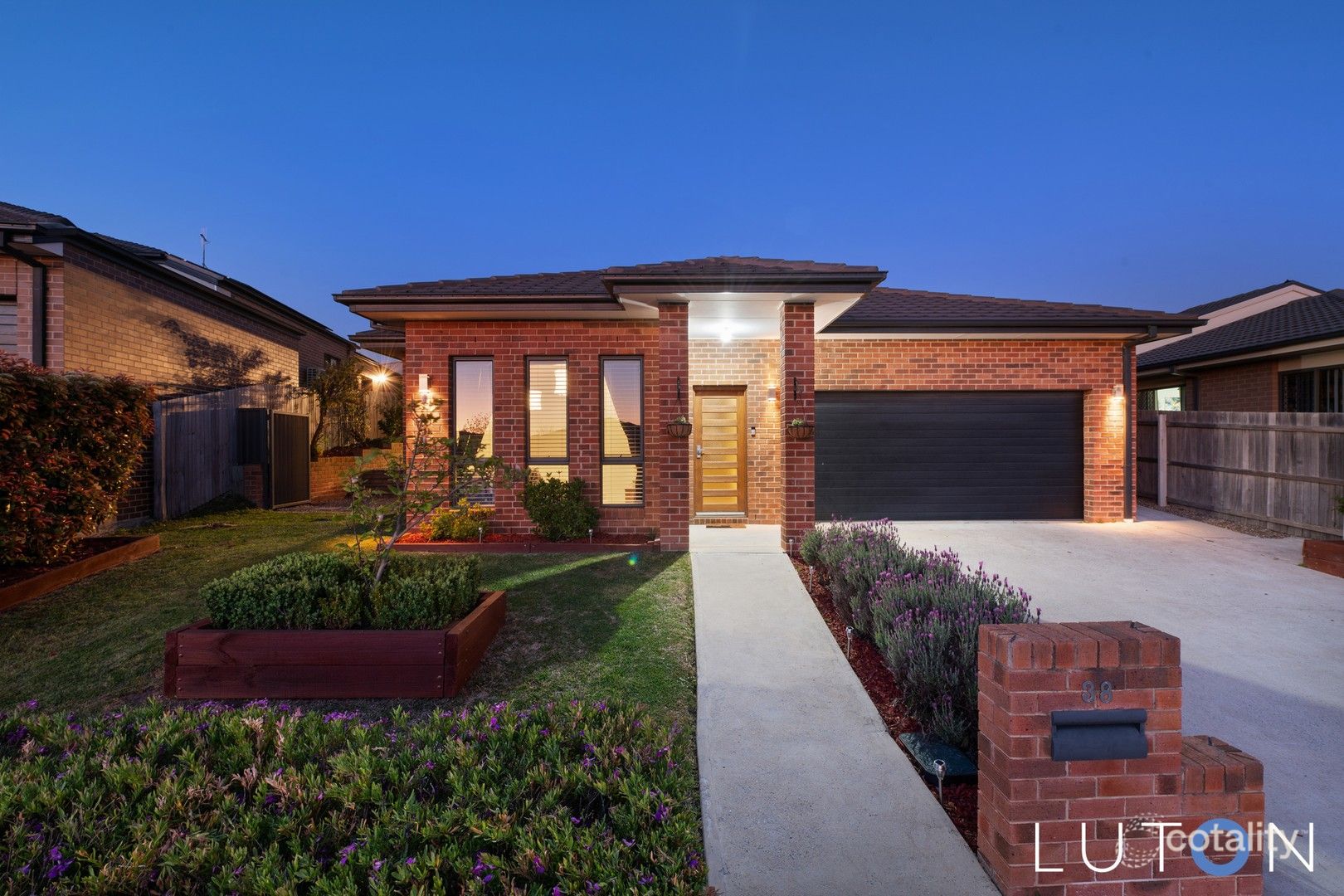 38 Elia Ware Cres, Bonner, ACT 2914