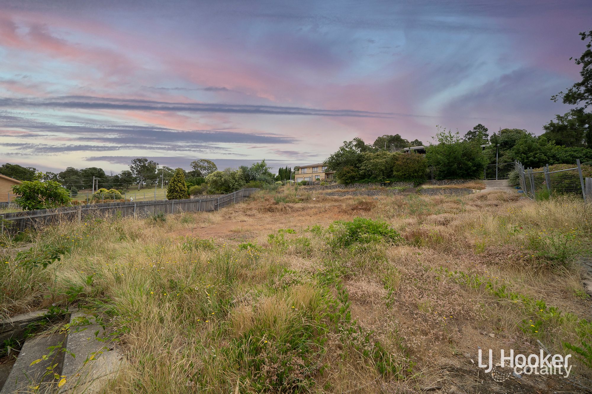 10 Bainton Cres, Melba, ACT 2615