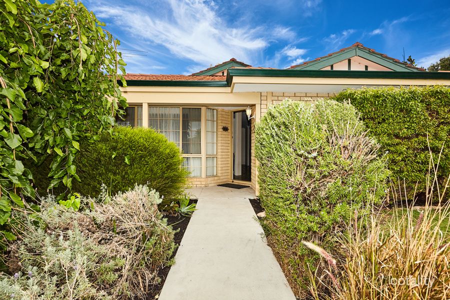 11 Pollard Ct, Yangebup, WA 6164