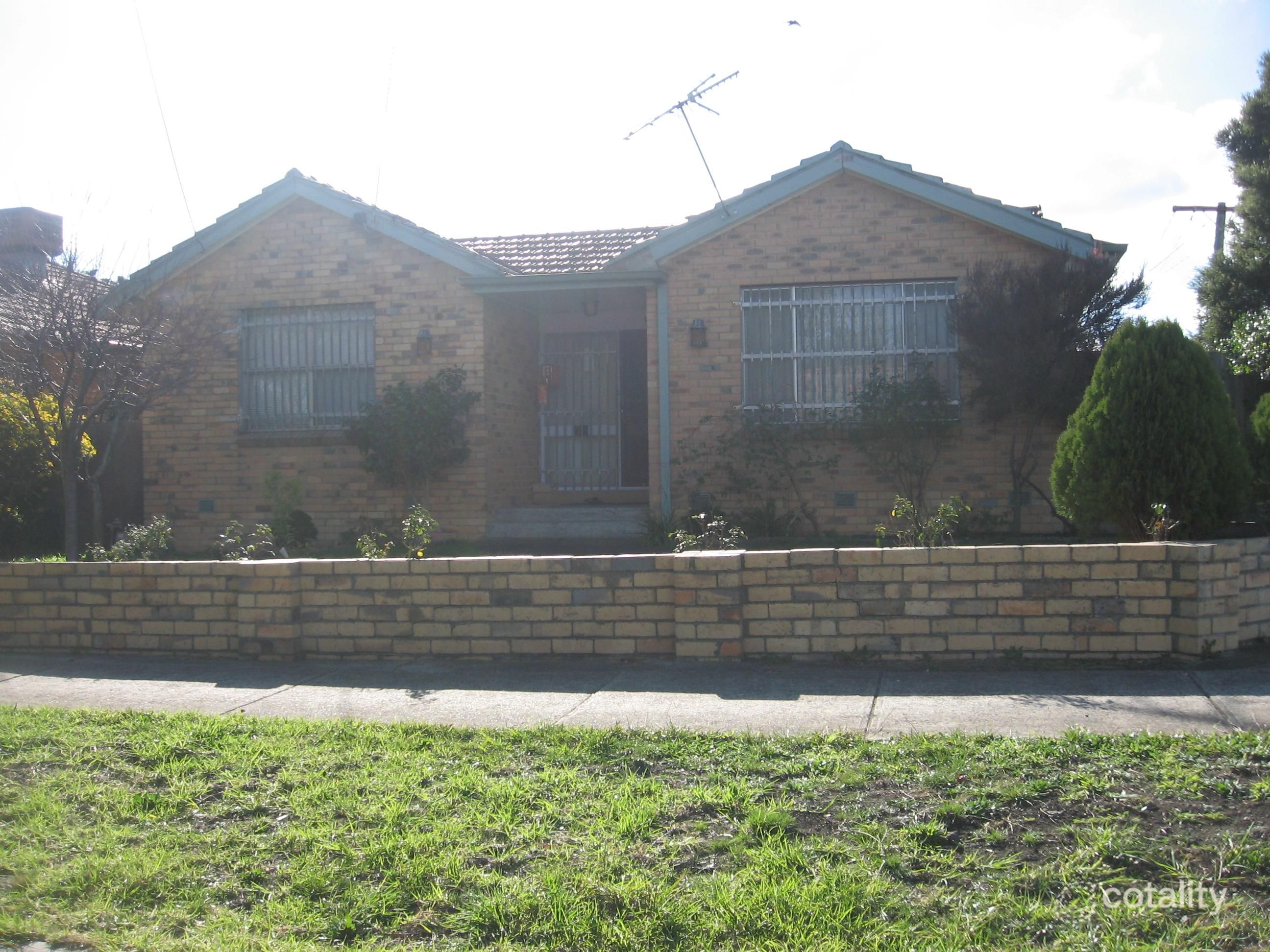 56 Emu Pde, Jacana, VIC 3047