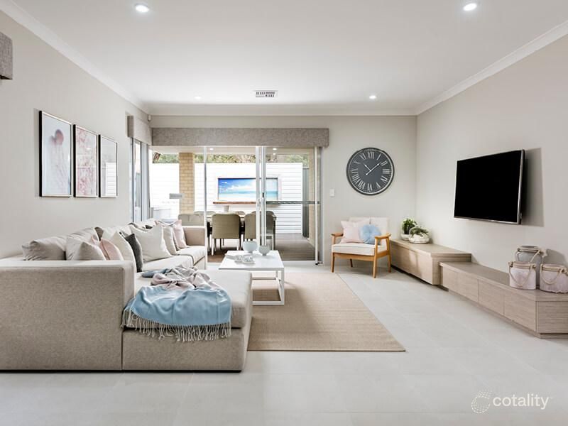 92 Exbury Lane, Success, WA 6164