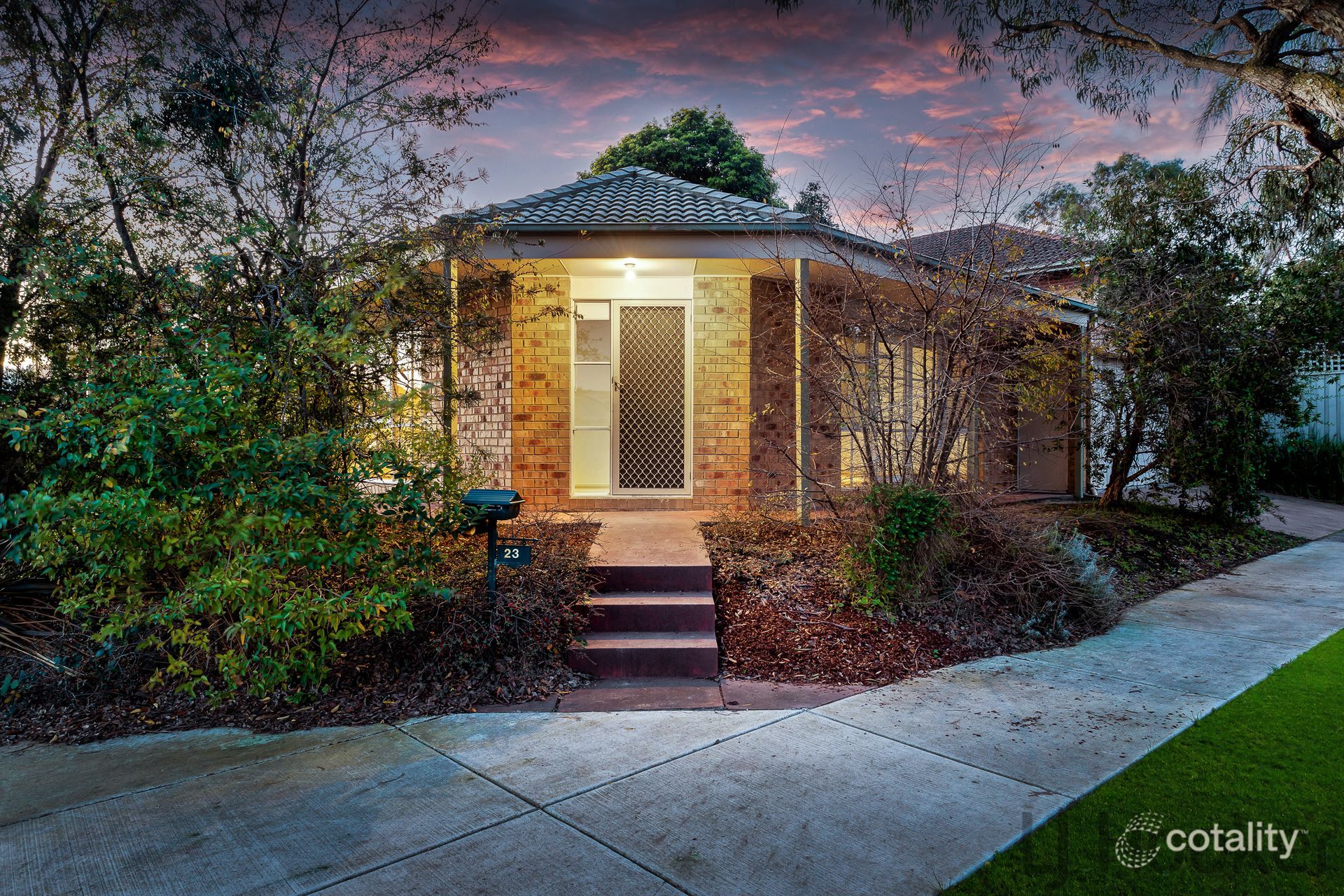 23 Blossom Gr, Knoxfield, VIC 3180
