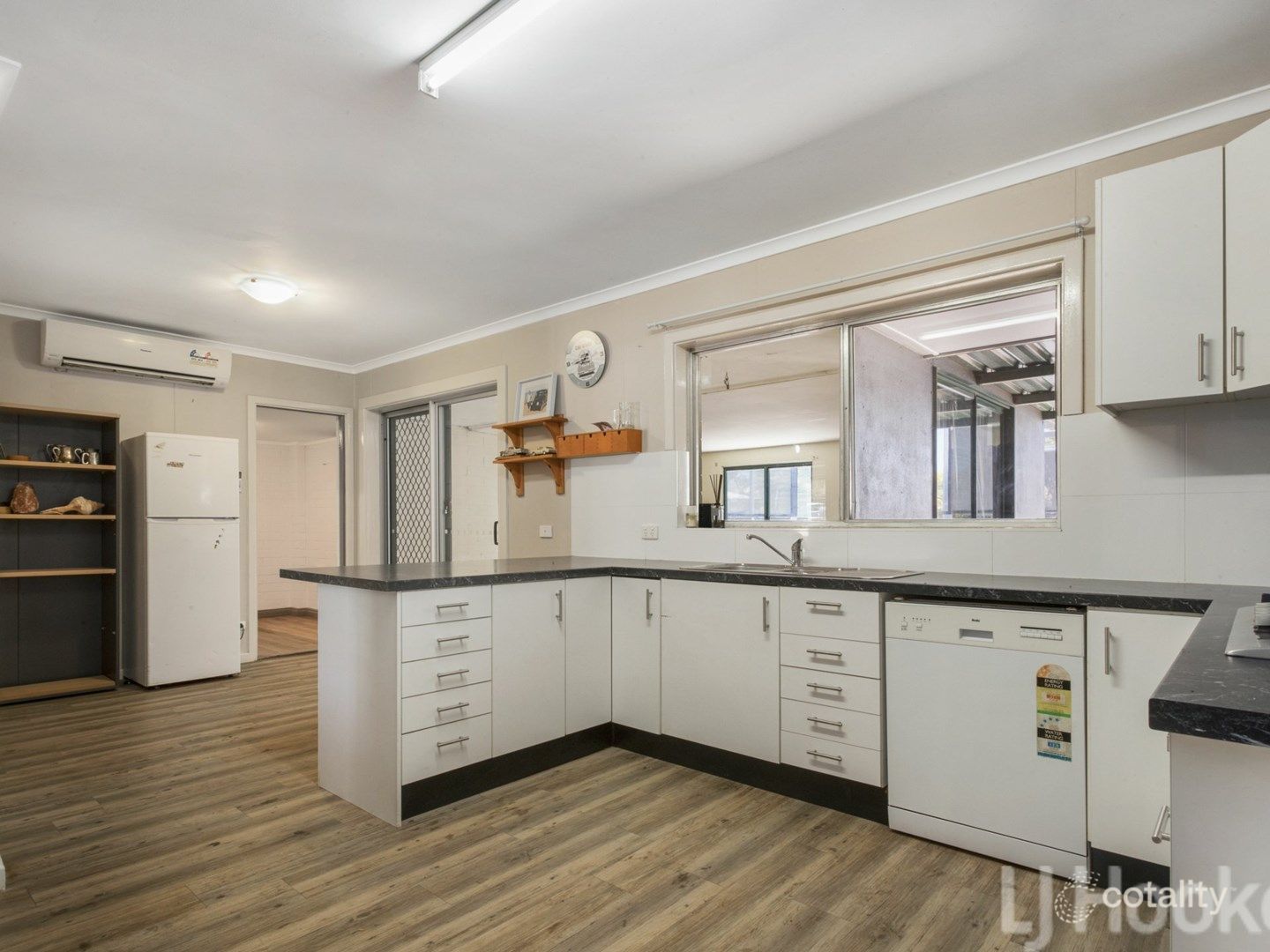 35 Nairn St, Bulgarra, WA 6714