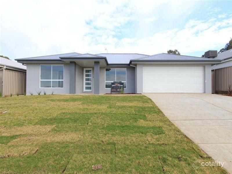 75 Strickland Dr, Boorooma, NSW 2650