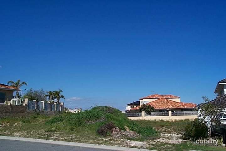 6 Bari Pl, Mindarie, WA 6030