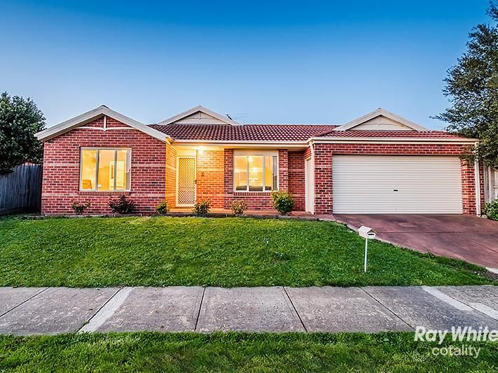 12 Breamlea Way, Cranbourne West, VIC 3977
