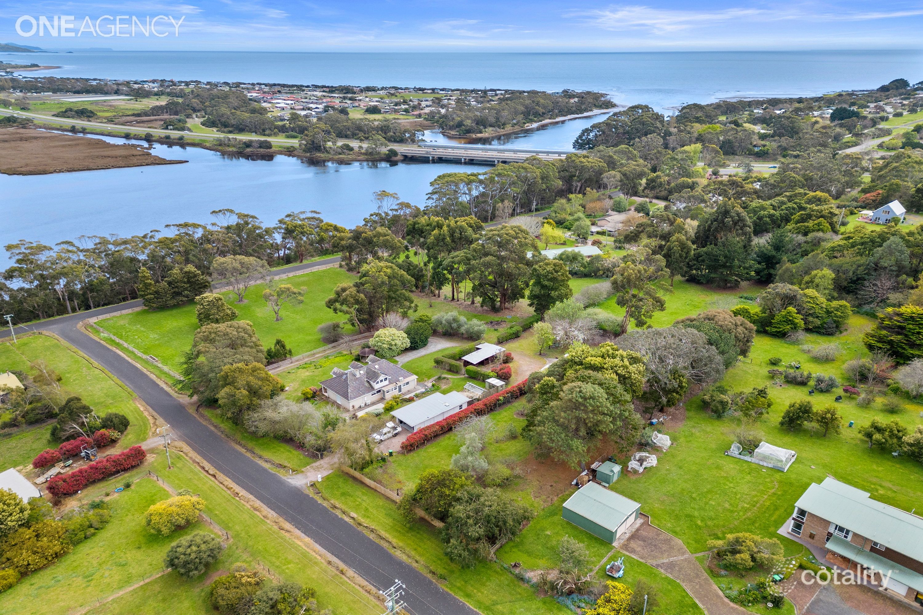 9 Dry St, Leith, TAS 7315