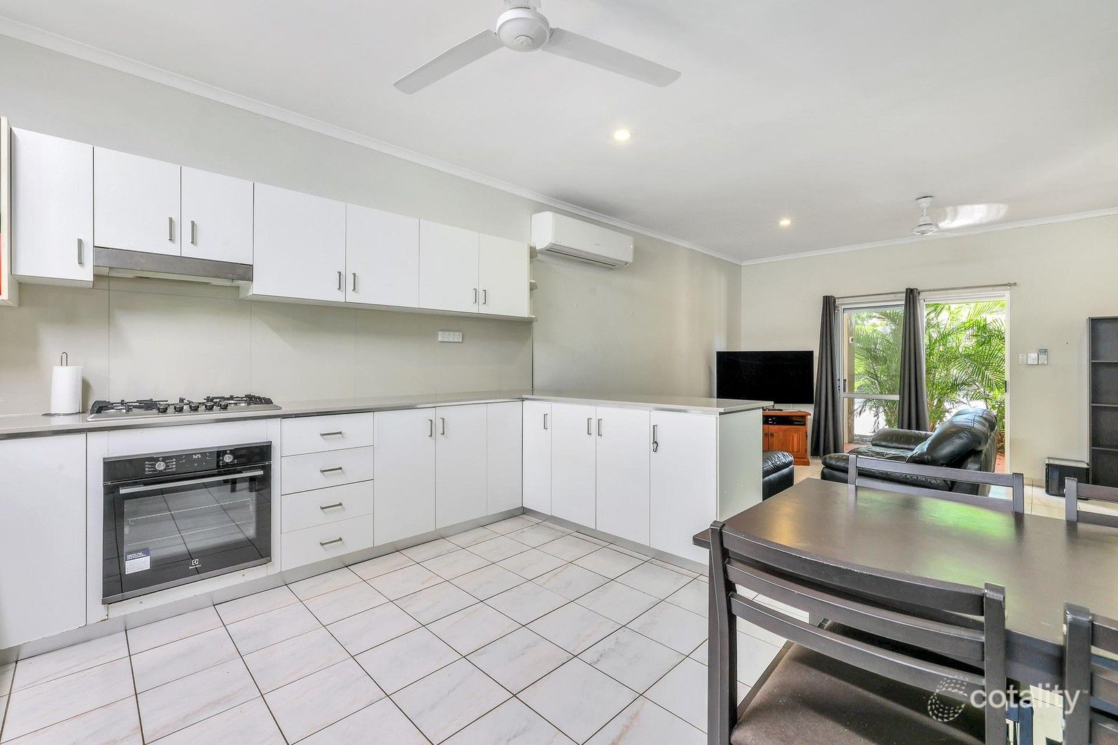 1/9 Cartwright Ct, Coconut Grove, NT 0810