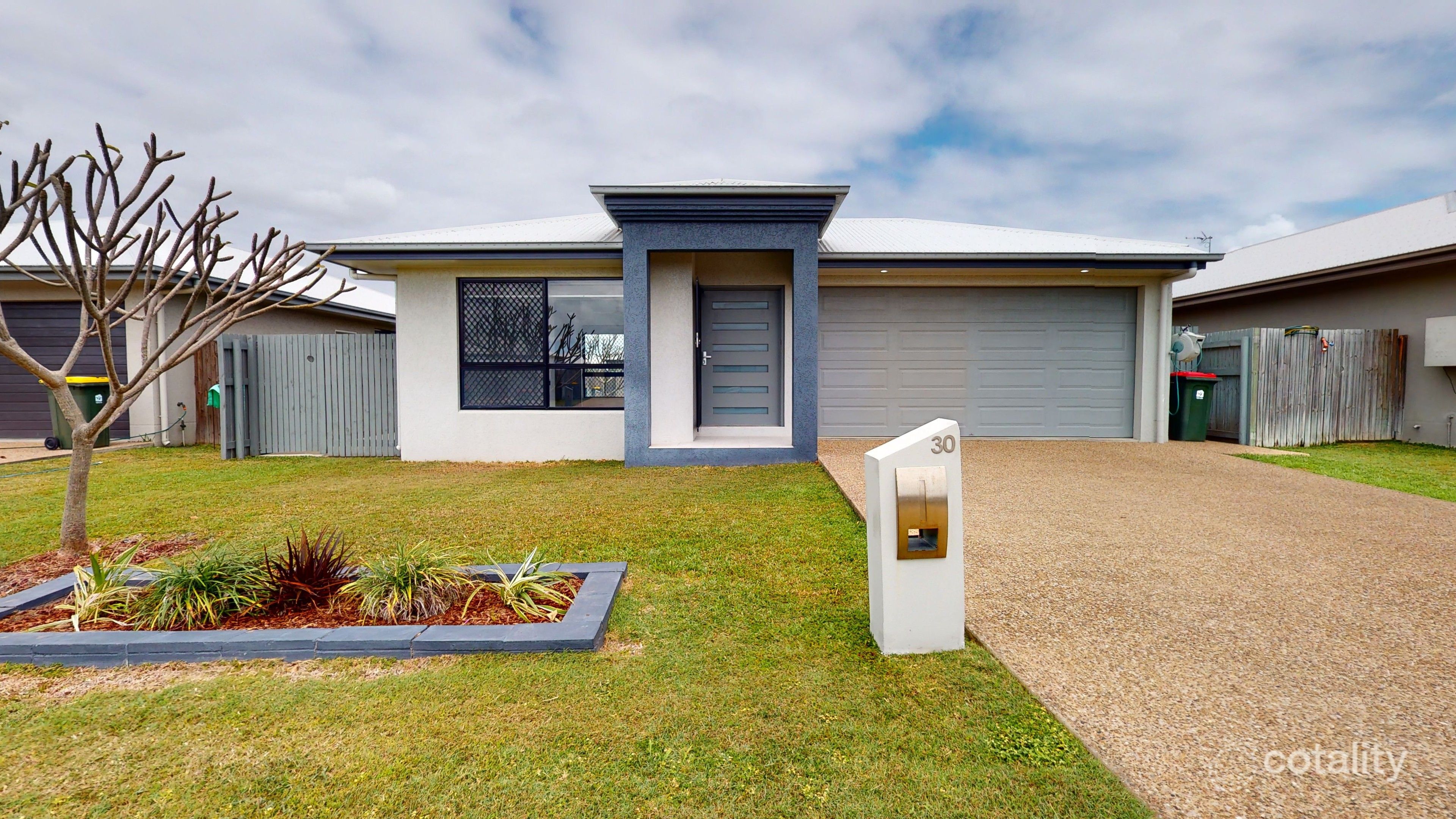 30 Fremont St, Mount Low, QLD 4818