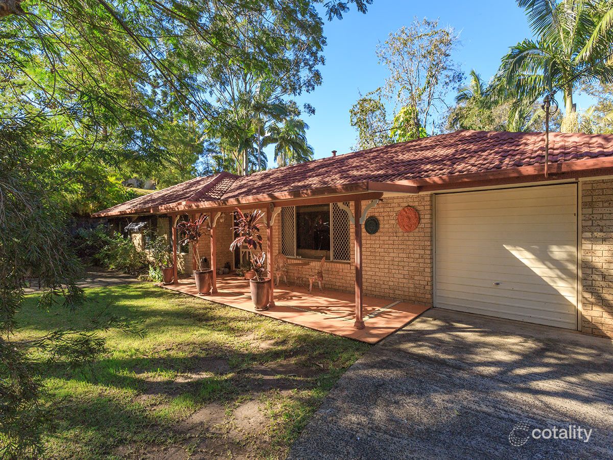 2a Denbos Cres, East Lismore, NSW 2480