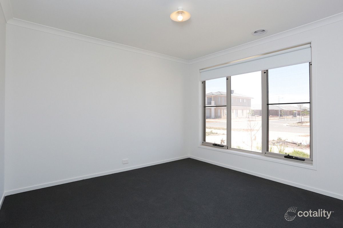 29 Stanmore Cres, Wyndham Vale, VIC 3024
