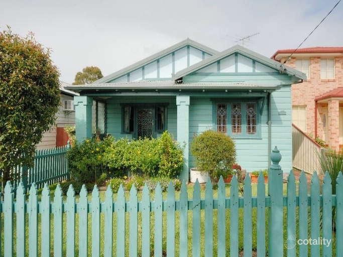 71 Fleet St, Carlton, NSW 2218