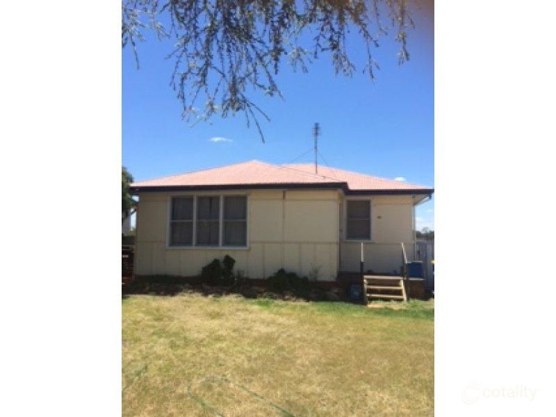 60 Wambiana St, Nyngan, NSW 2825