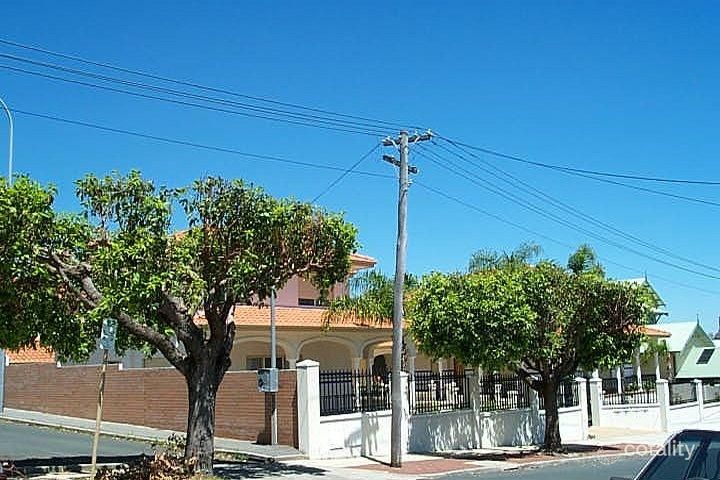 44a Flinders St, Mount Hawthorn, WA 6016