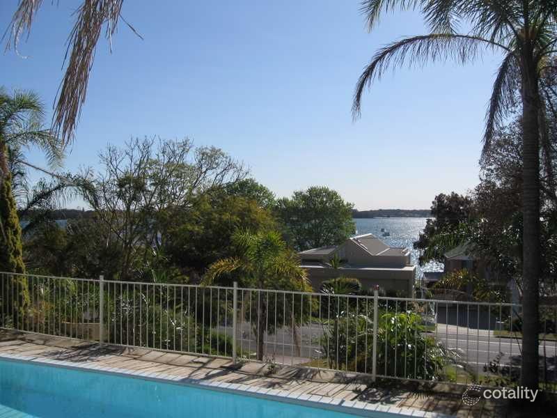 135 Sandy Point Rd, Corlette, NSW 2315
