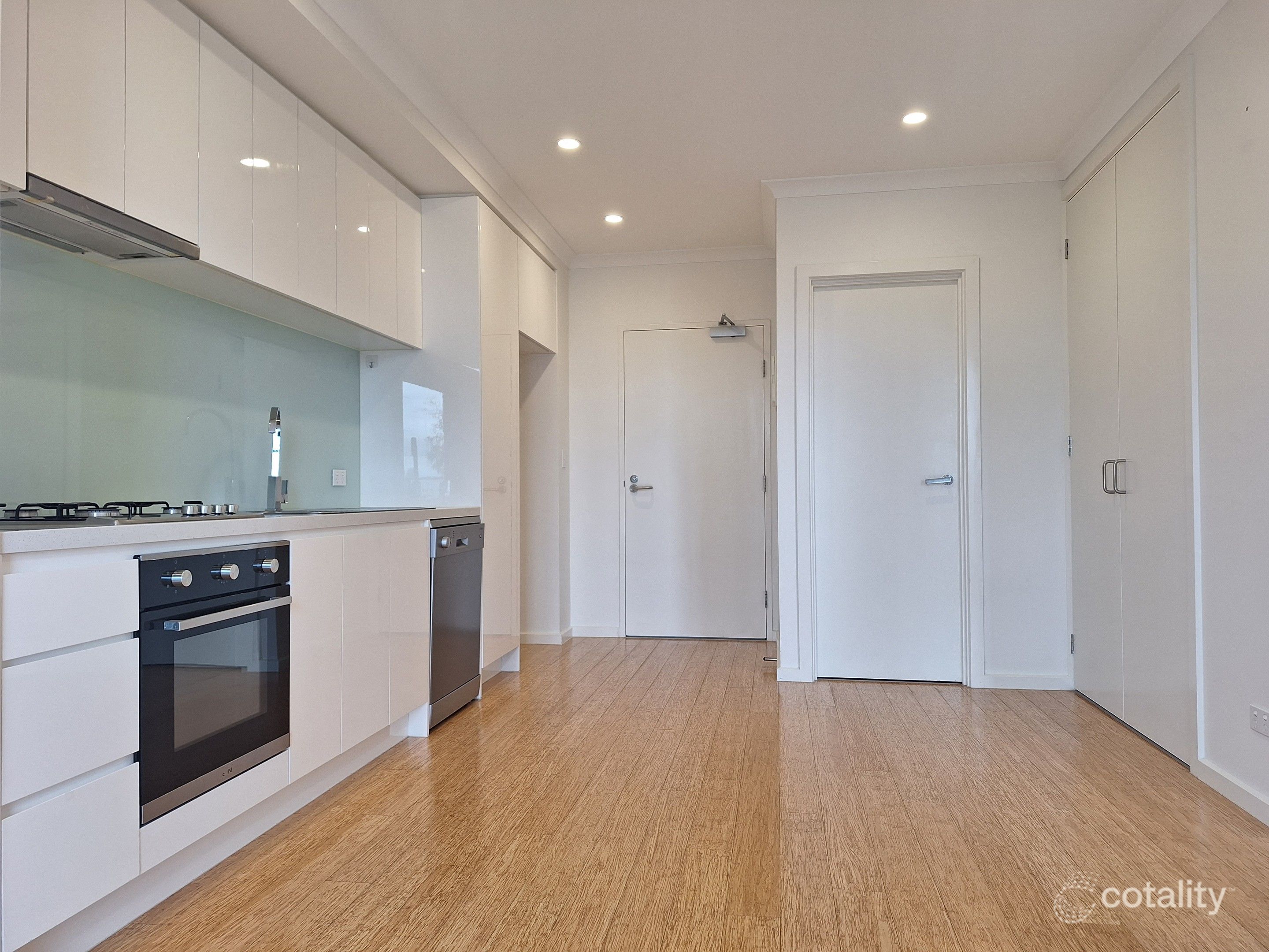 106/379-381 Burwood Hwy, Burwood, VIC 3125