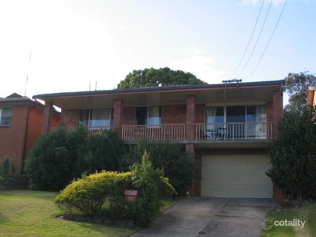 32 Moruya Pde, Kotara, NSW 2289