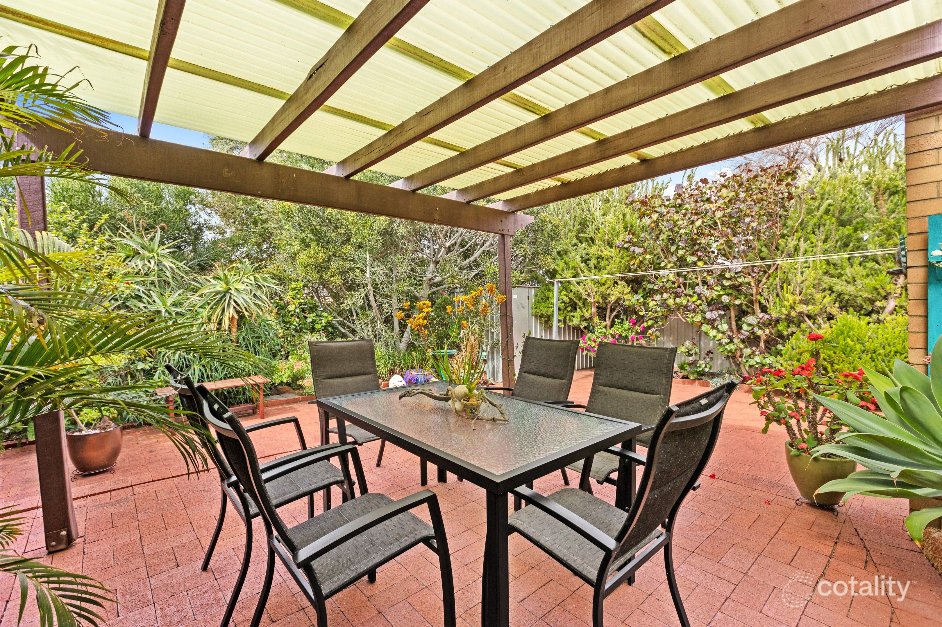 18a Buntine Rd, Wembley Downs, WA 6019