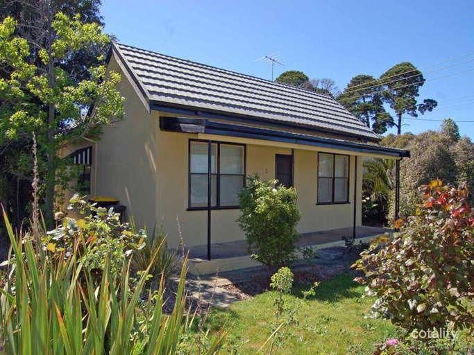 2 Clifton Ave, Stawell, VIC 3380