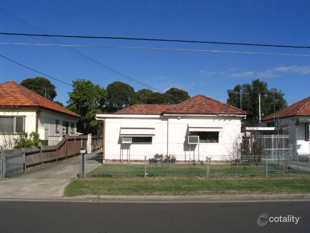 30 Wyong St, Canley Heights, NSW 2166