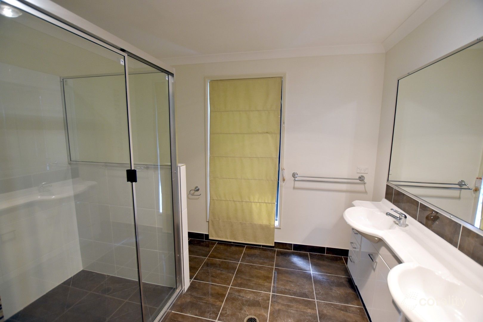 25 Dolphin Tce, South Gladstone, QLD 4680