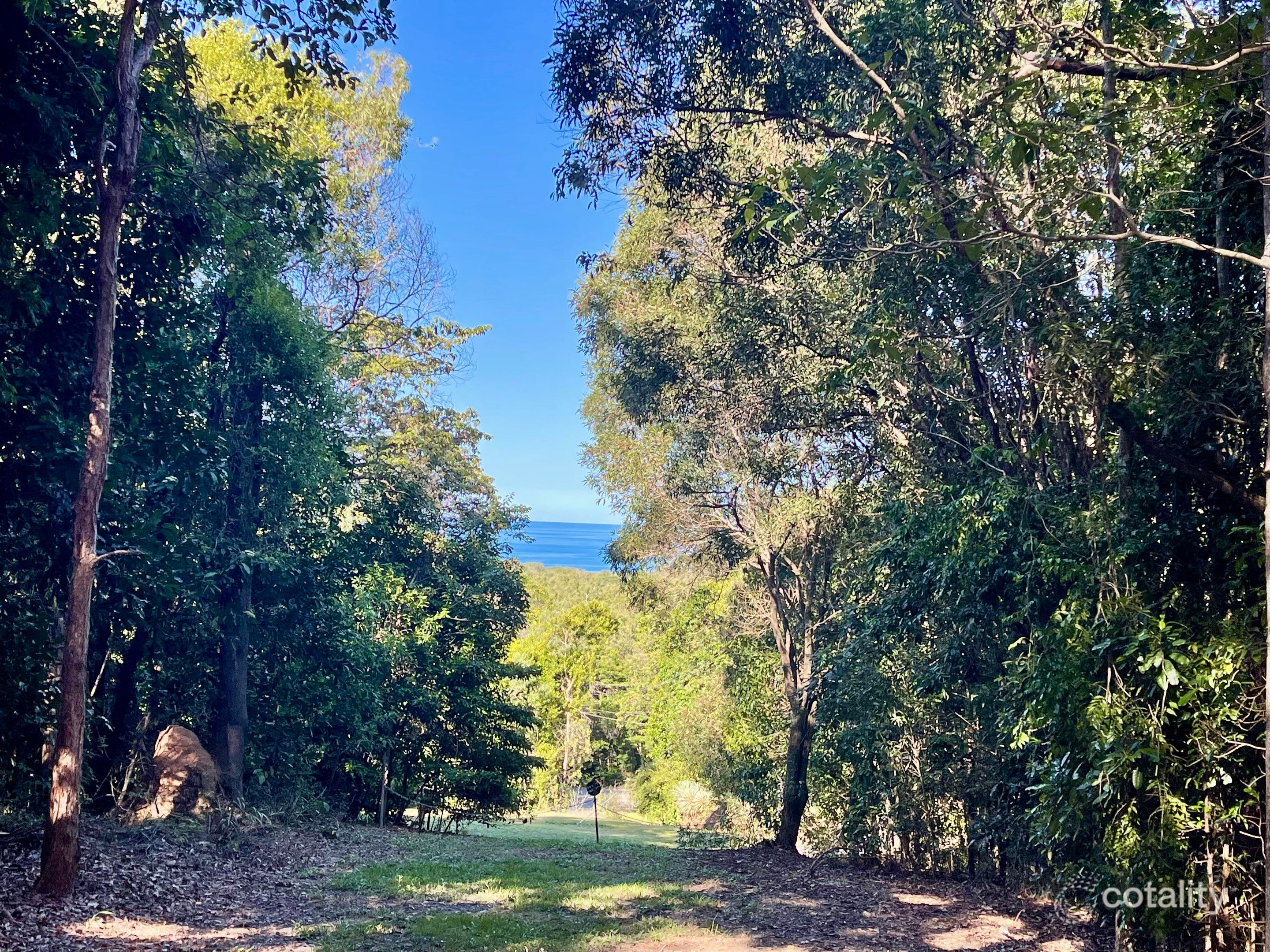 7 Milton Tce, Oak Beach, QLD 4877