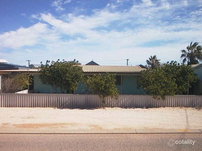19 Spaven Way, Denham, WA 6537