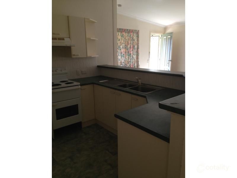 35 Yeates Cres, Dysart, QLD 4745