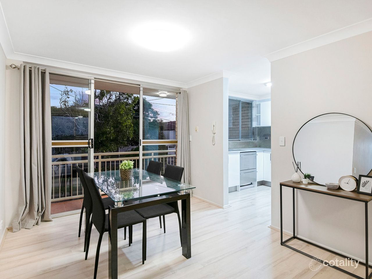 2/43 Forbes St, Hawthorne, QLD 4171