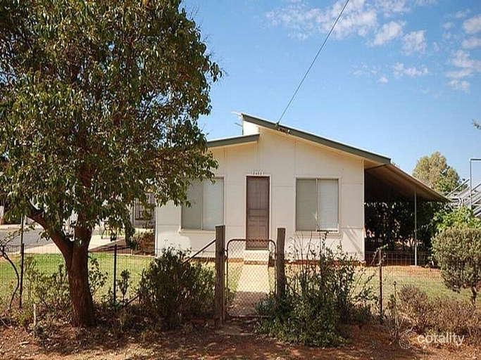 32 Golf Course Rd, Yenda, NSW 2681