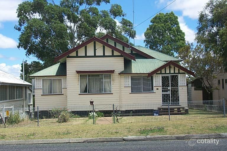 17 Wantley St, Warwick, QLD 4370