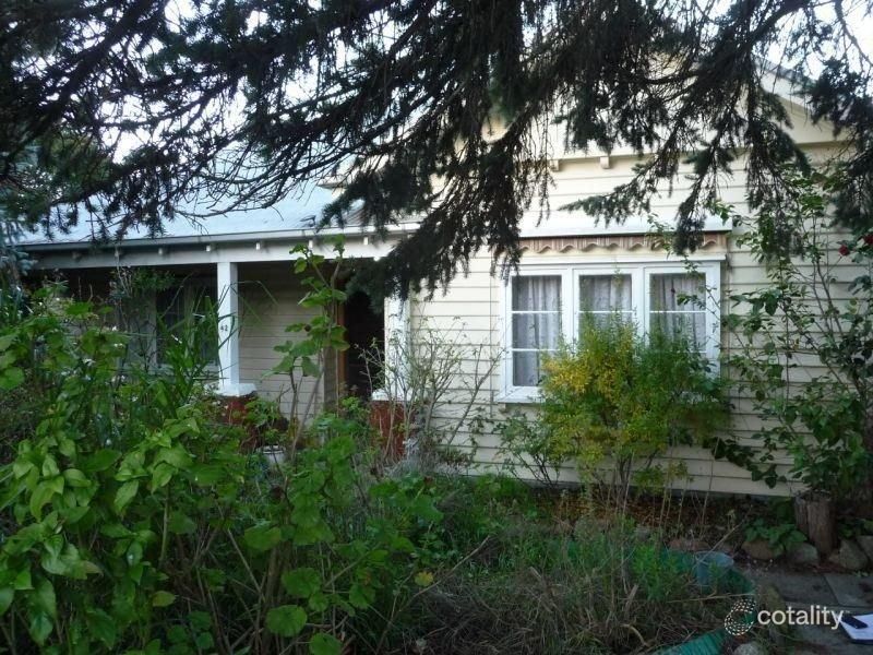 42 Tennyson St, Orbost, VIC 3888