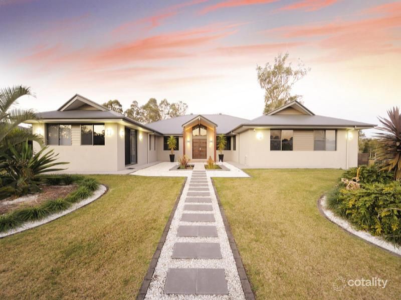 42-44 Three Ponds Pl, Elimbah, QLD 4516