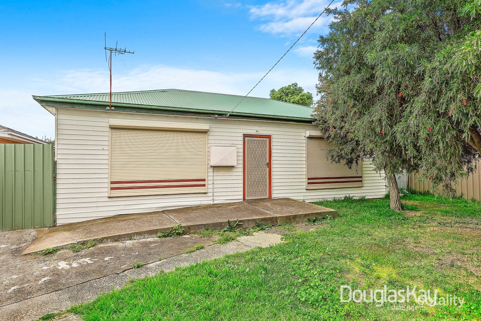8 Conrad St, St Albans, VIC 3021