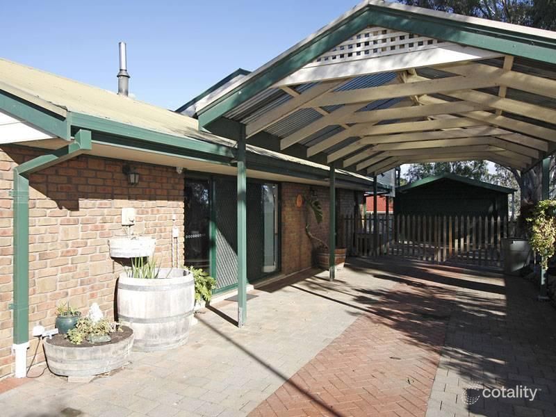 93 Oakley Rd, Mclaren Flat, SA 5171