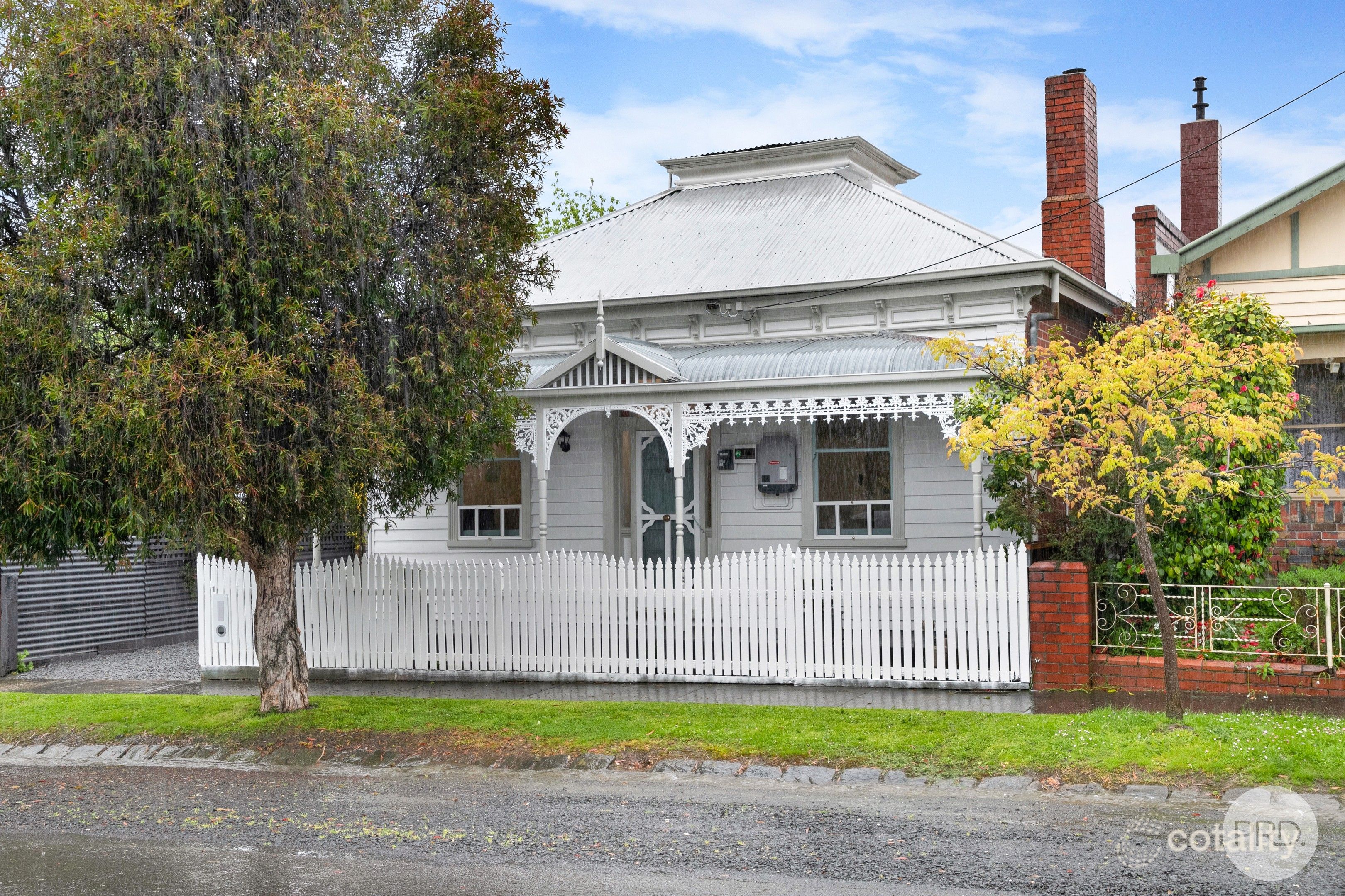 1 Blair St, Golden Point, VIC 3350