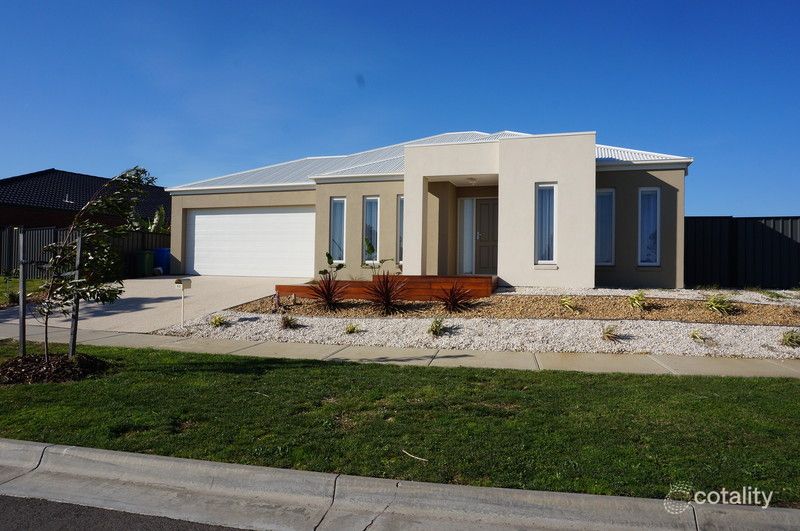 80 Heather Gr, Clyde North, VIC 3978
