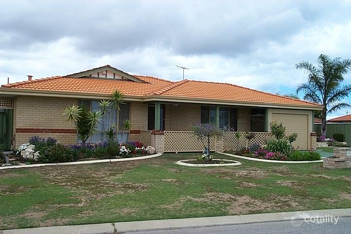 2 Cadiz Pl, Warnbro, WA 6169