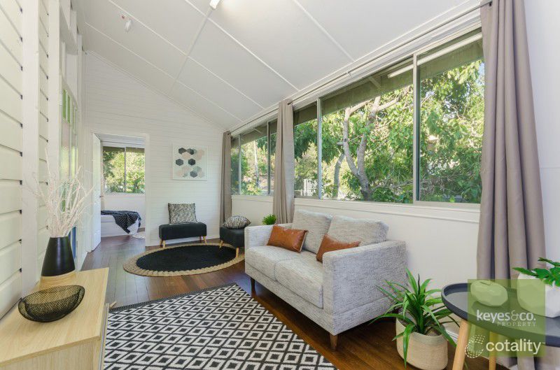 22 Stagpole St, West End, QLD 4810