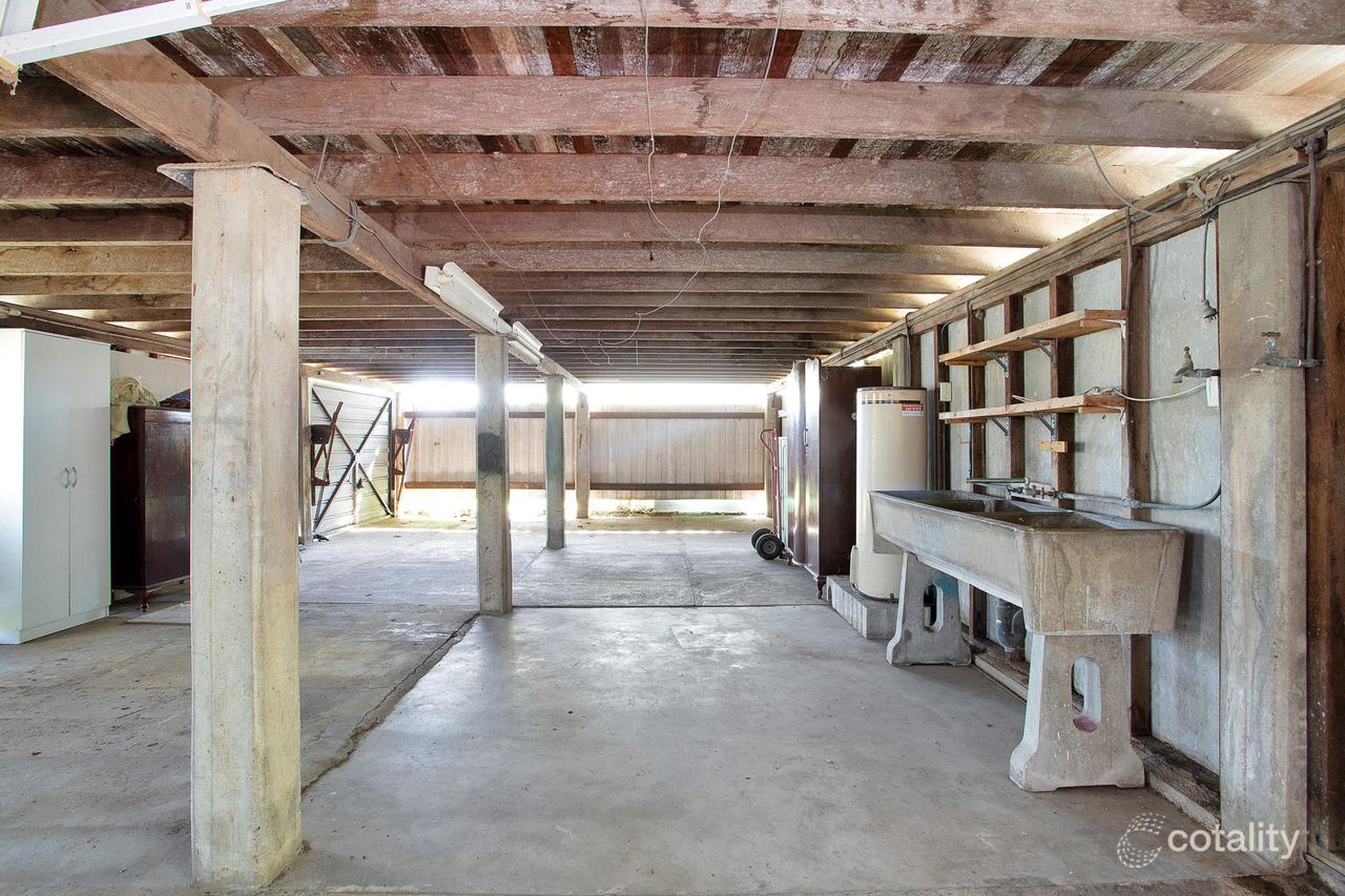 61 Scott St, South Mackay, QLD 4740