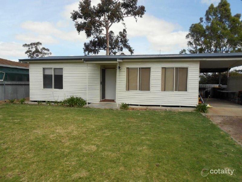 9 Seventh St, Bordertown, SA 5268