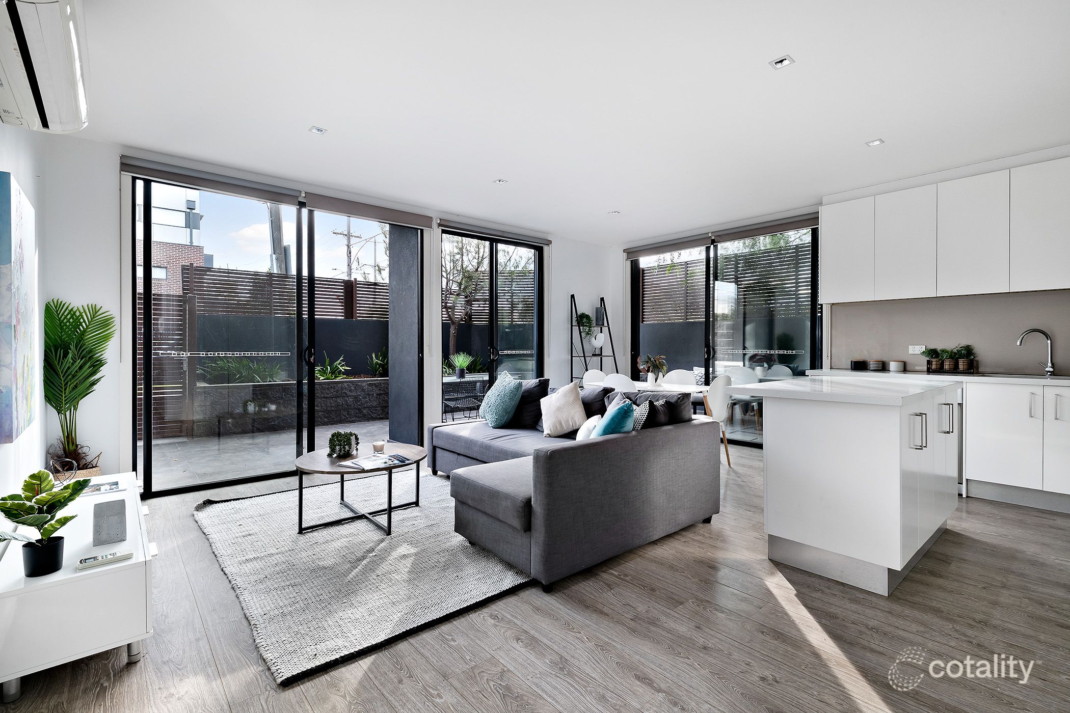 1/82 Hopetoun Ave, Brunswick West, VIC 3055