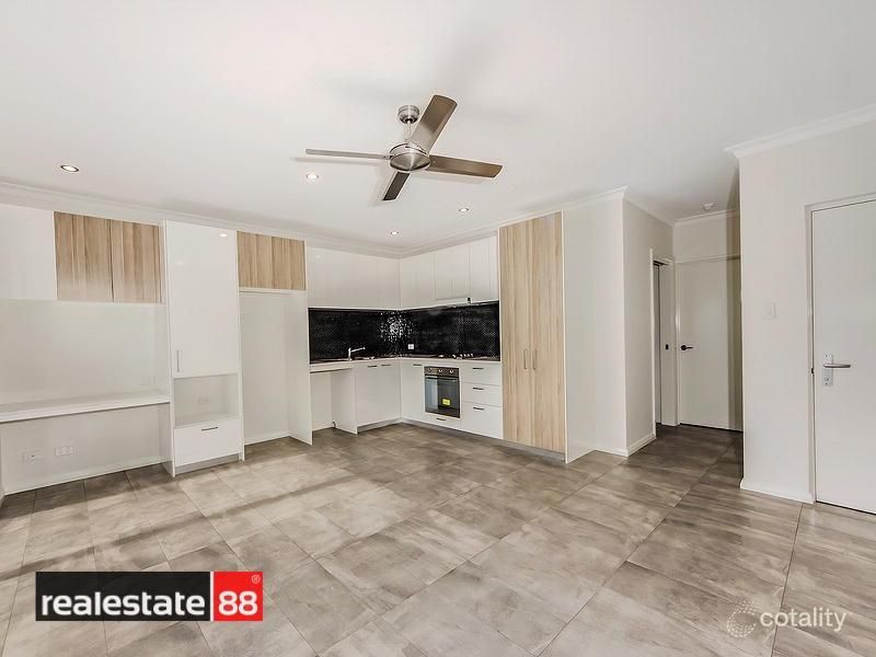 1/3 West Pde, Perth, WA 6000