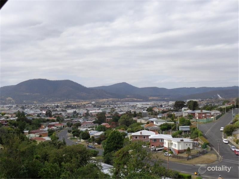 61a Second Ave, West Moonah, TAS 7009